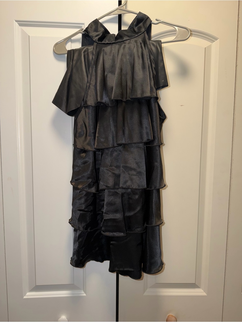 Tiered Ruffle High-Neck top - Black